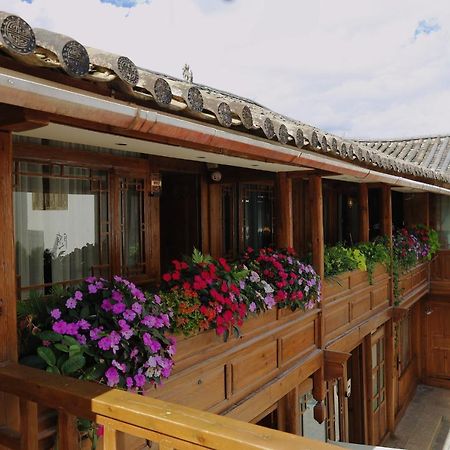 Apartament Xiluxiaoxie Saturday 3Nights Airport Free Transfer Lijiang  Zewnętrze zdjęcie