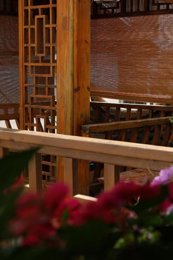 Apartament Xiluxiaoxie Saturday 3Nights Airport Free Transfer Lijiang  Zewnętrze zdjęcie